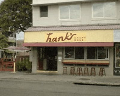 Hank's Haute Dogs first location
