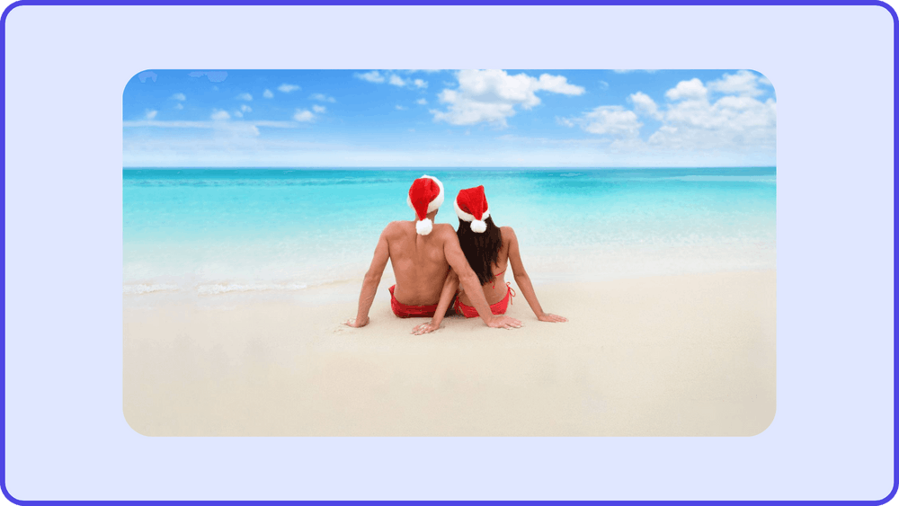 Noel Baba şapkası ve plaj