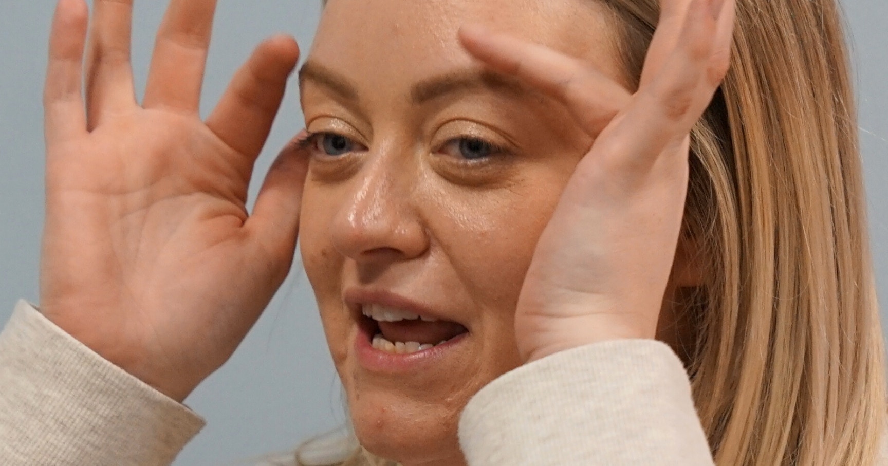 Jelly roll botox consultation