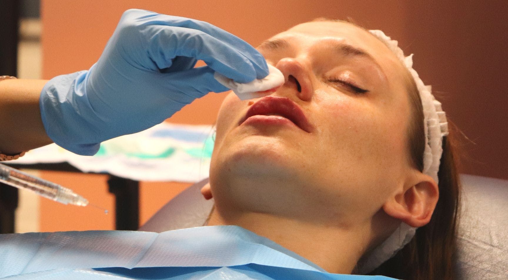 TOP BOX Medical Aesthetics Lip Filler Training Revanesse Harley Academy