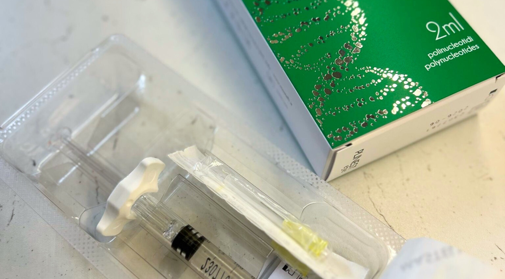 TOP BOX What are polynucleotides