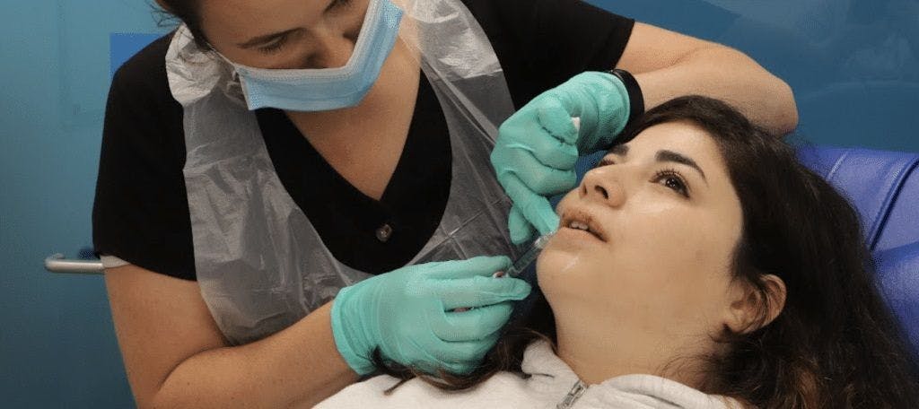 Lip filler training in aesthetic medicine