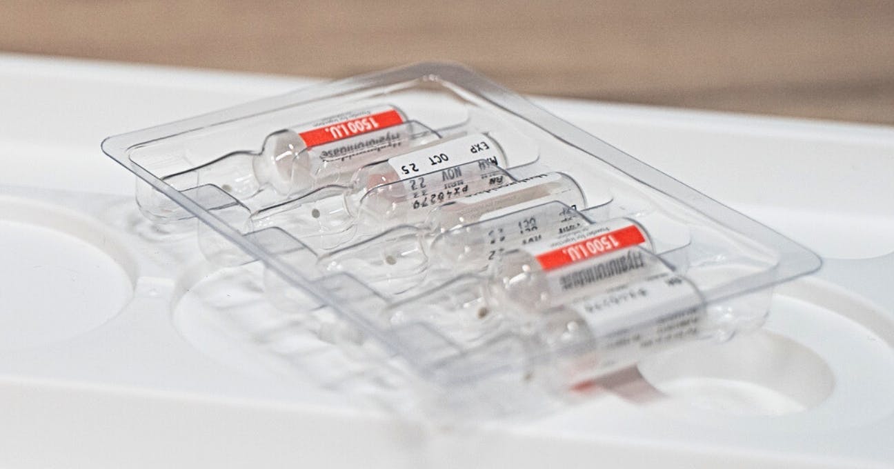 Should all aesthetics practitioners be prescribers?