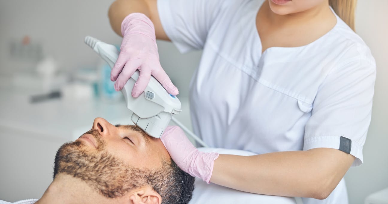 Skn Group sk:n clinics collapses