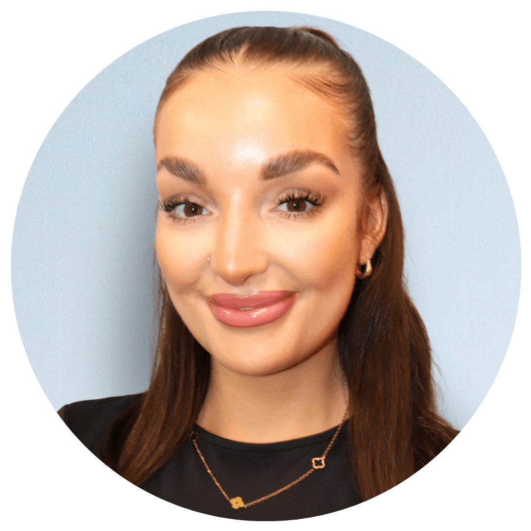 Lauren - Front of House - The Academy Clinic