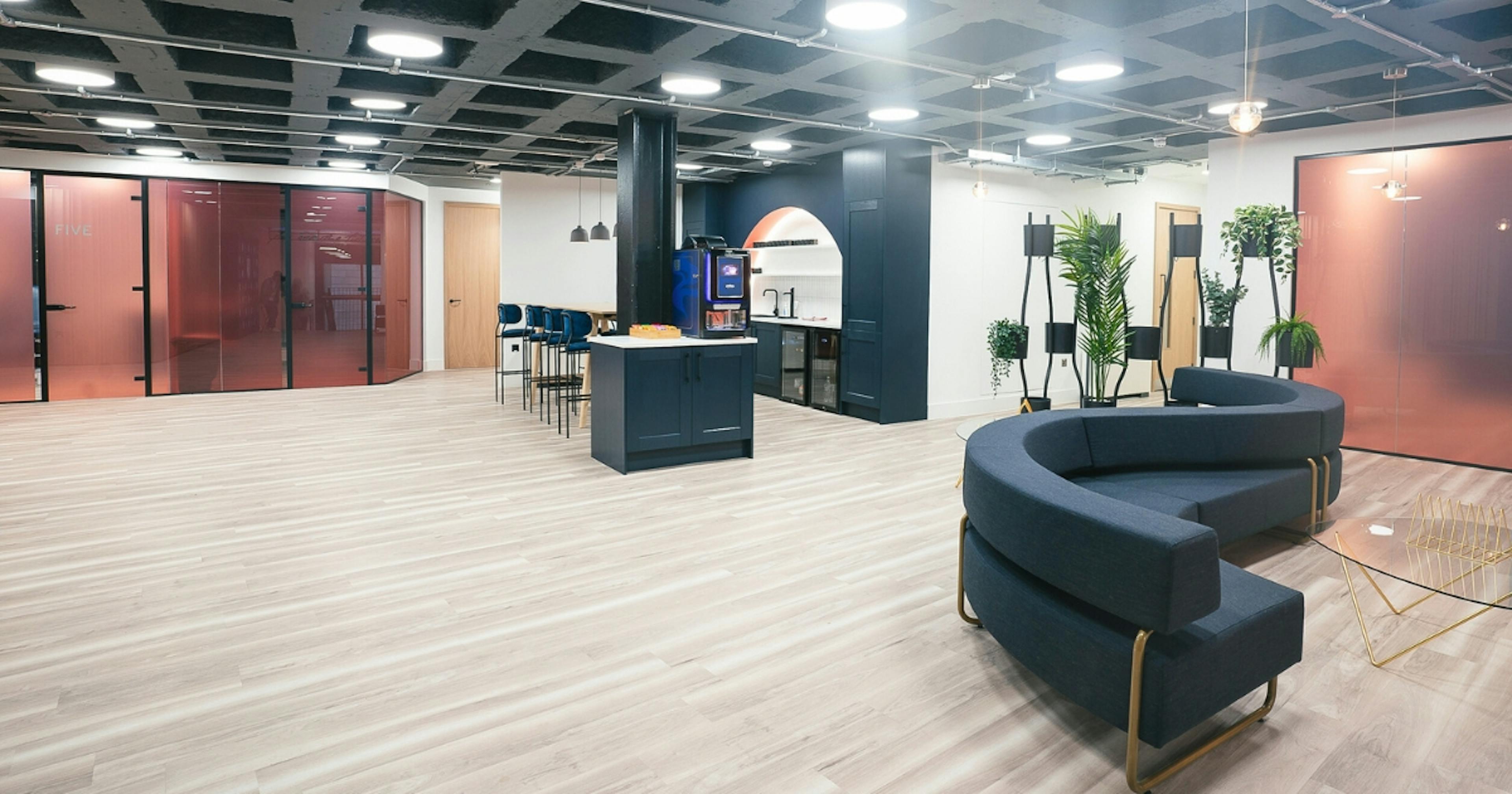 Harley Academy London venue hire for networking events and conferences City of London mezzanine space