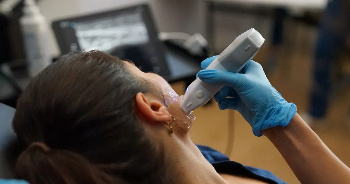 Ultrasound Imaging for Aesthetic Patients Facial Overfilled Syndrome diagnostics at The Academy Clinic London