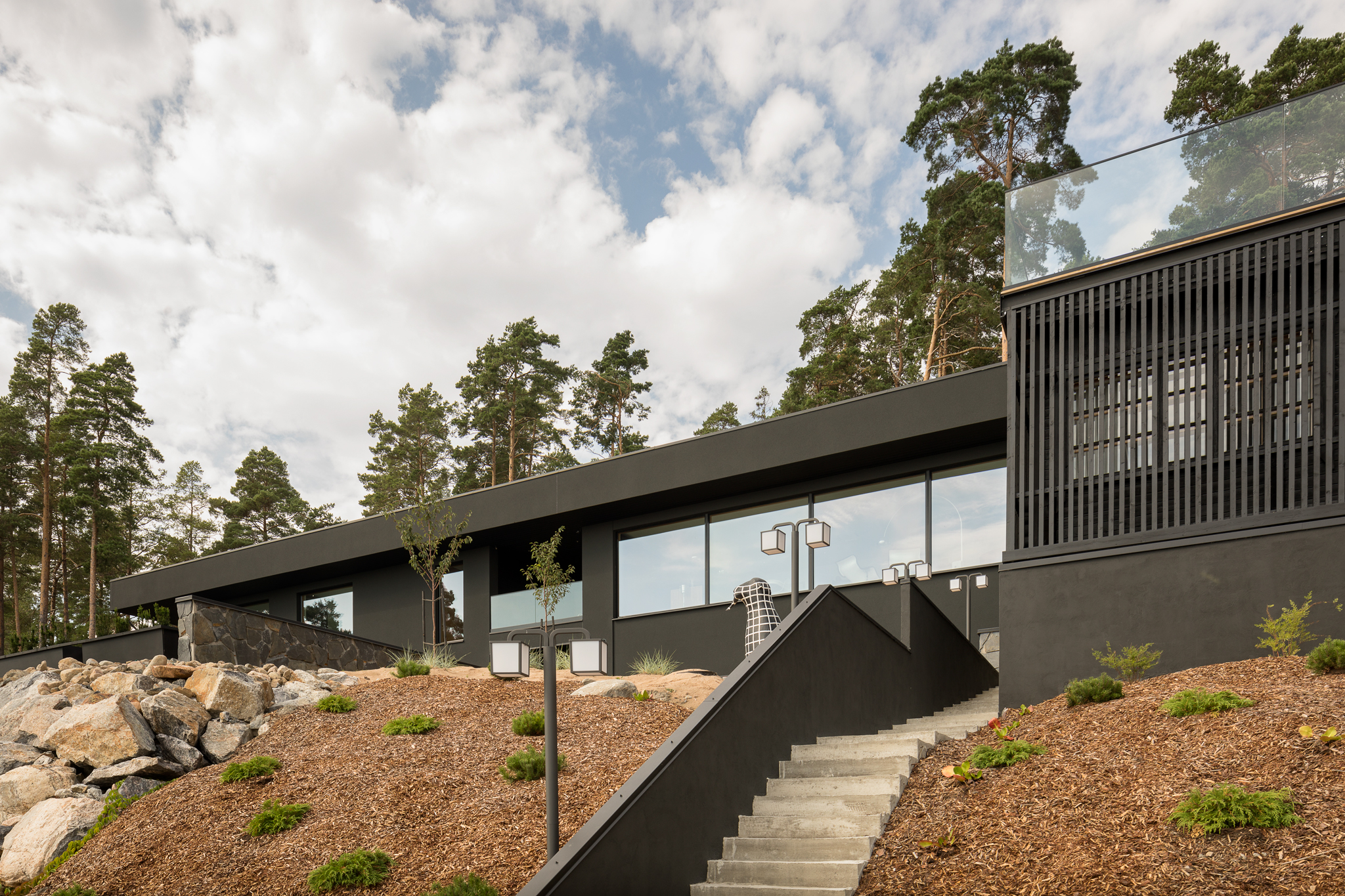 PRIVATE HOUSE XIII · MASKU