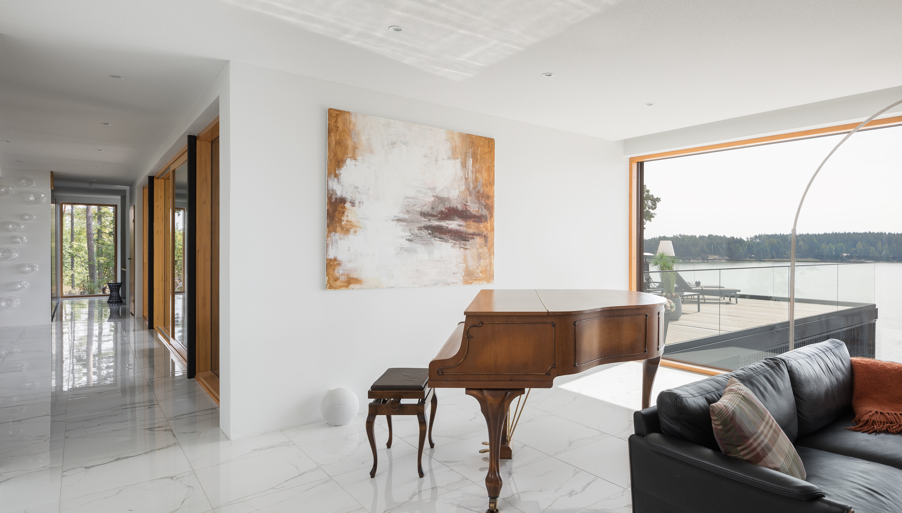 PRIVATE HOUSE XIII · MASKU