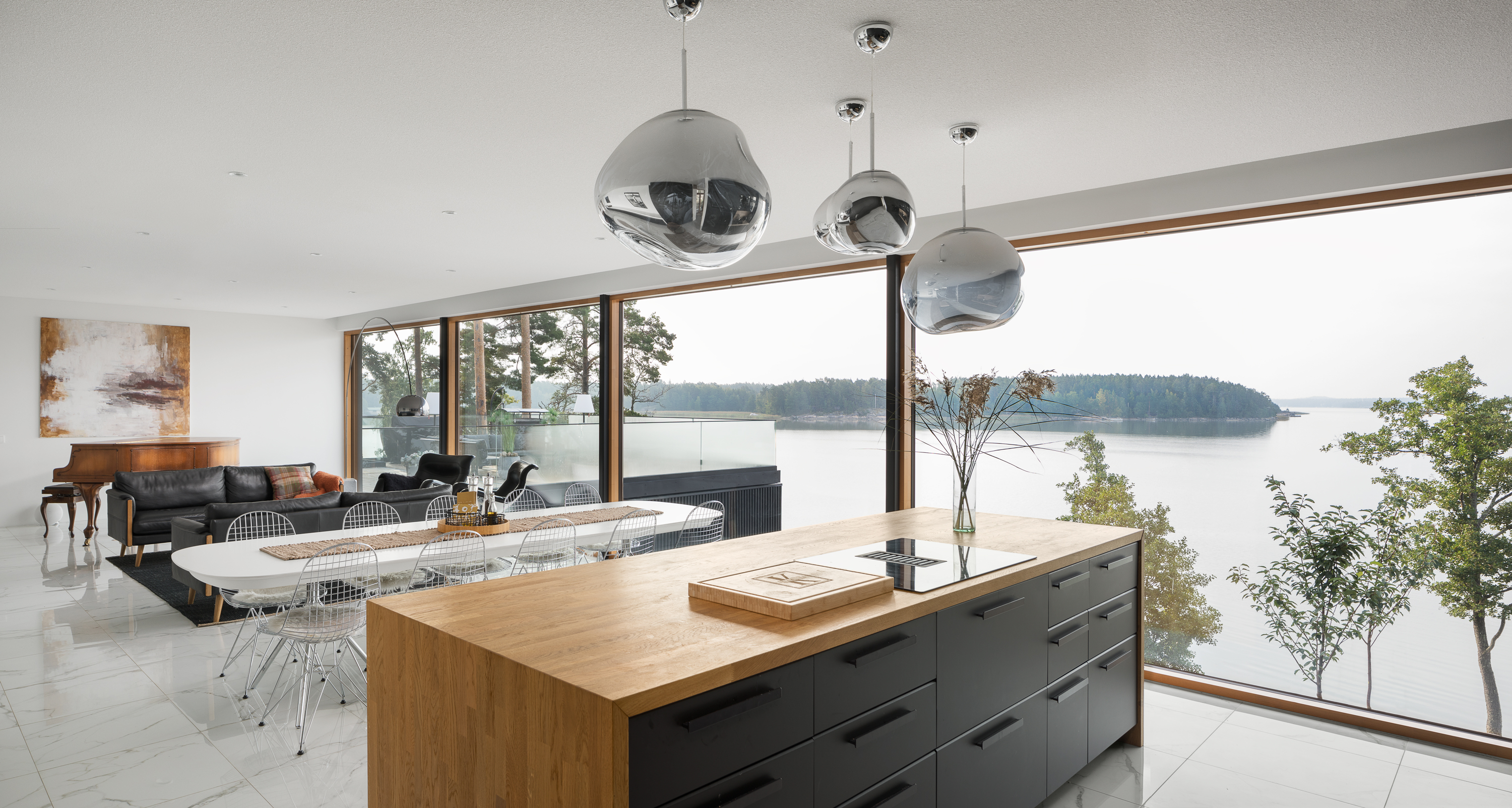 PRIVATE HOUSE XIII · MASKU