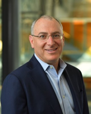 Dr. David H. Roberts, MD | Becoming a Doctor Professor | Harvard Medical School