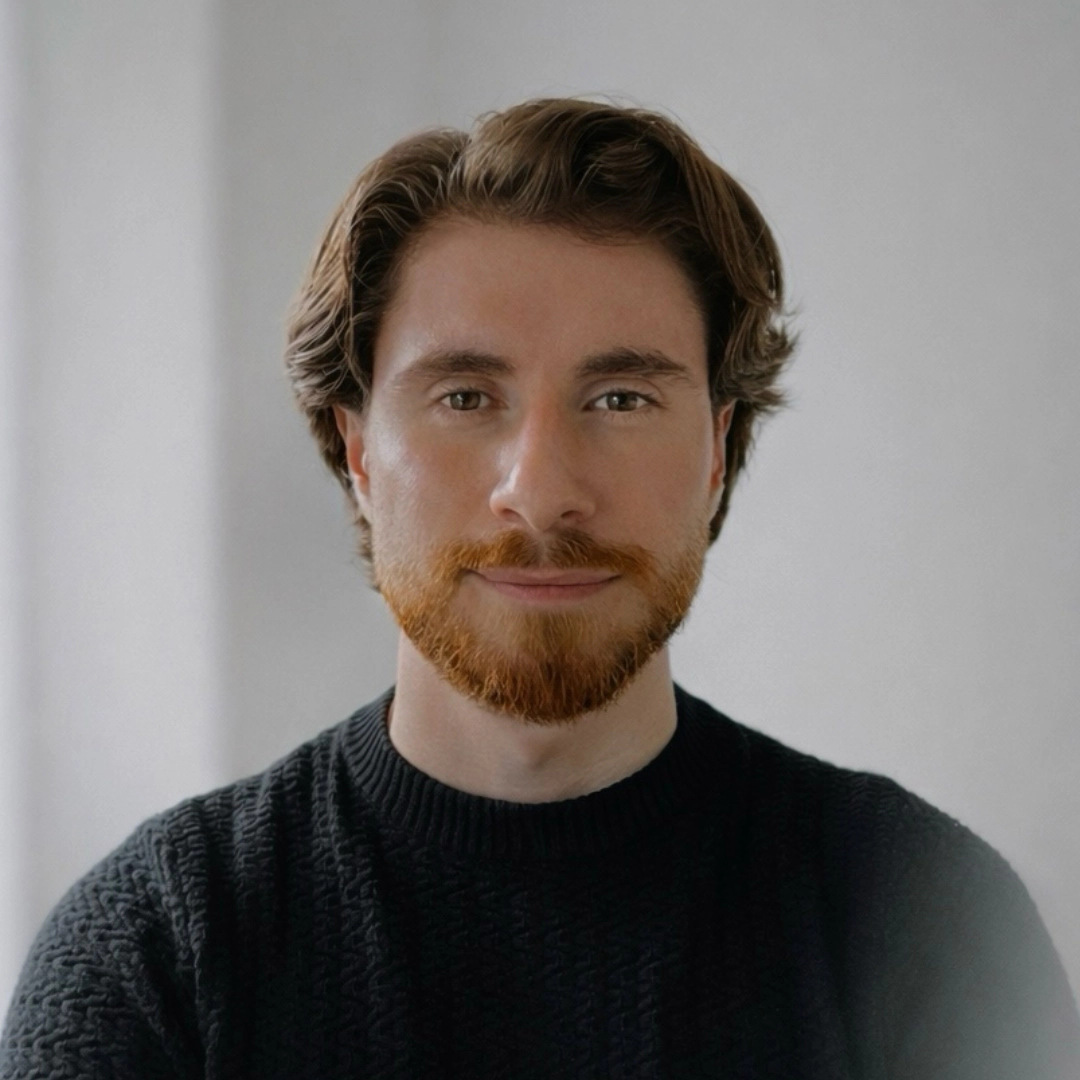 Portrait of Tarik Polat, founder of Hatamex Digital Agency