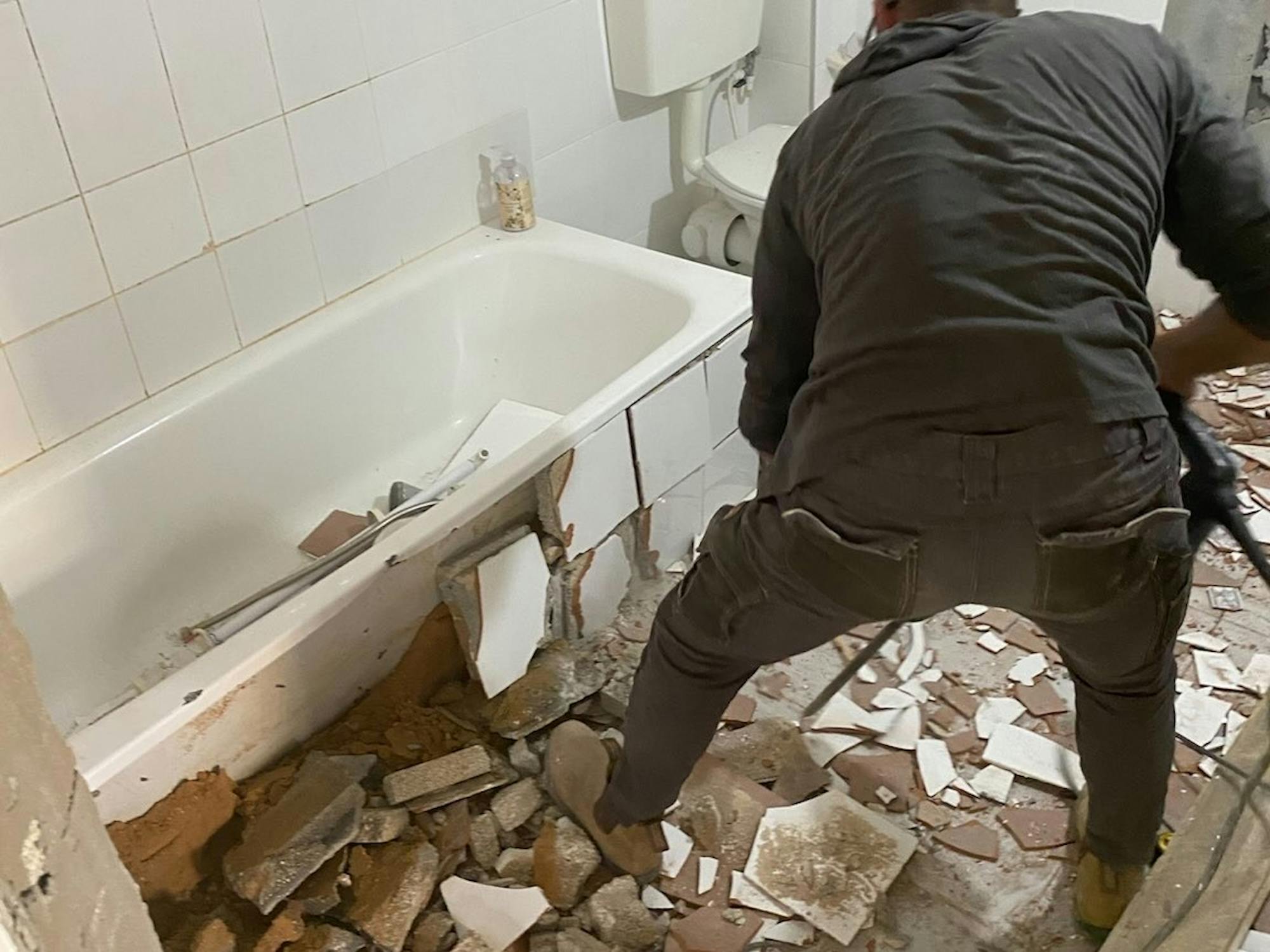 Demolishing day in HH