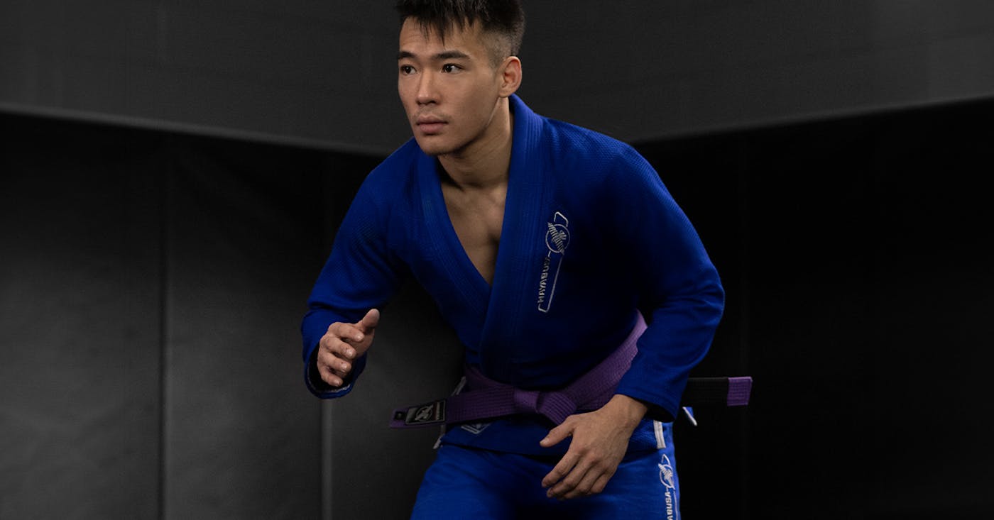 Summary of factors to consider when selecting a Brazilian jiu-jitsu gi, including material durability, fit, and competition requirements.