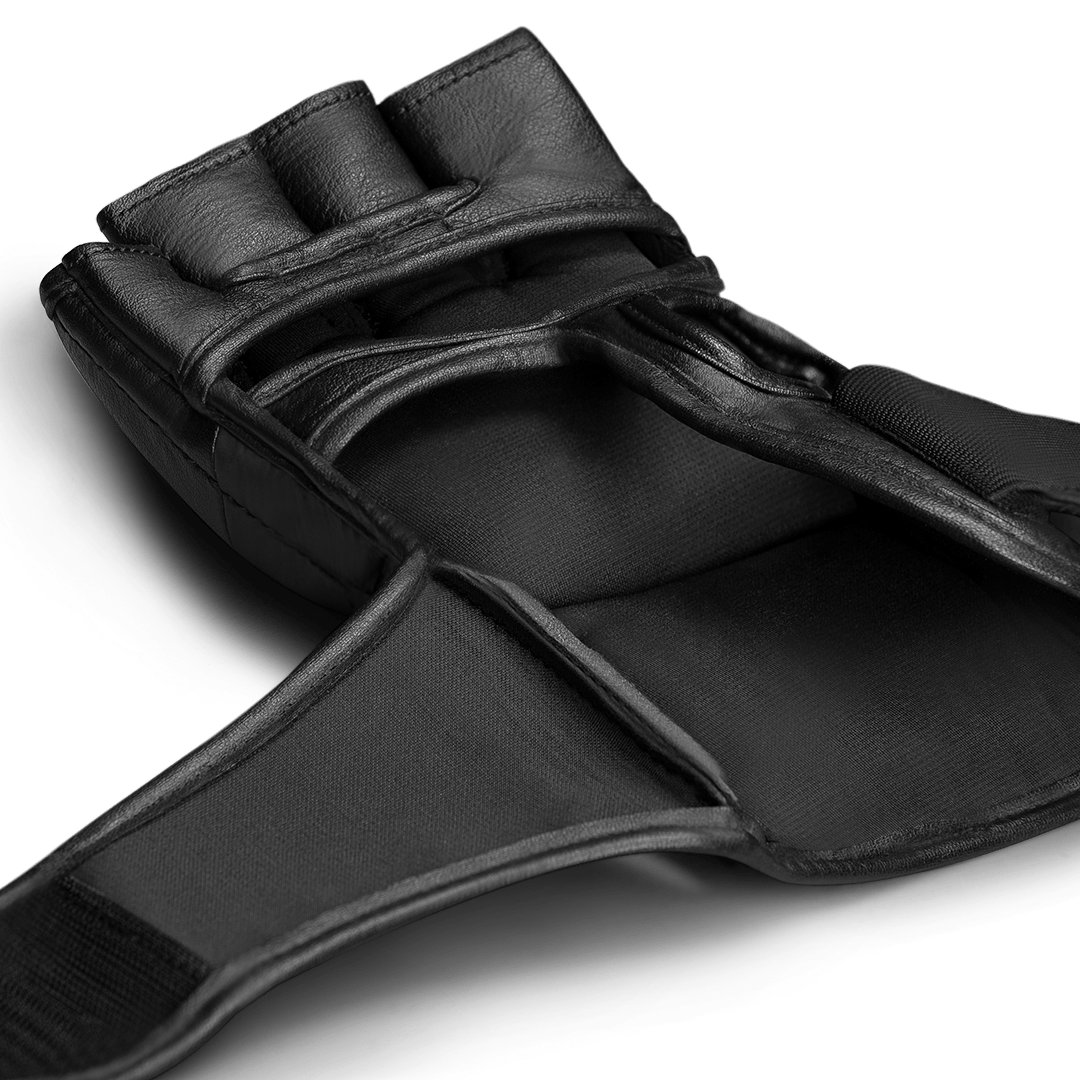 T3 MMA 4oz Gloves Hayabusa • Hayabusa