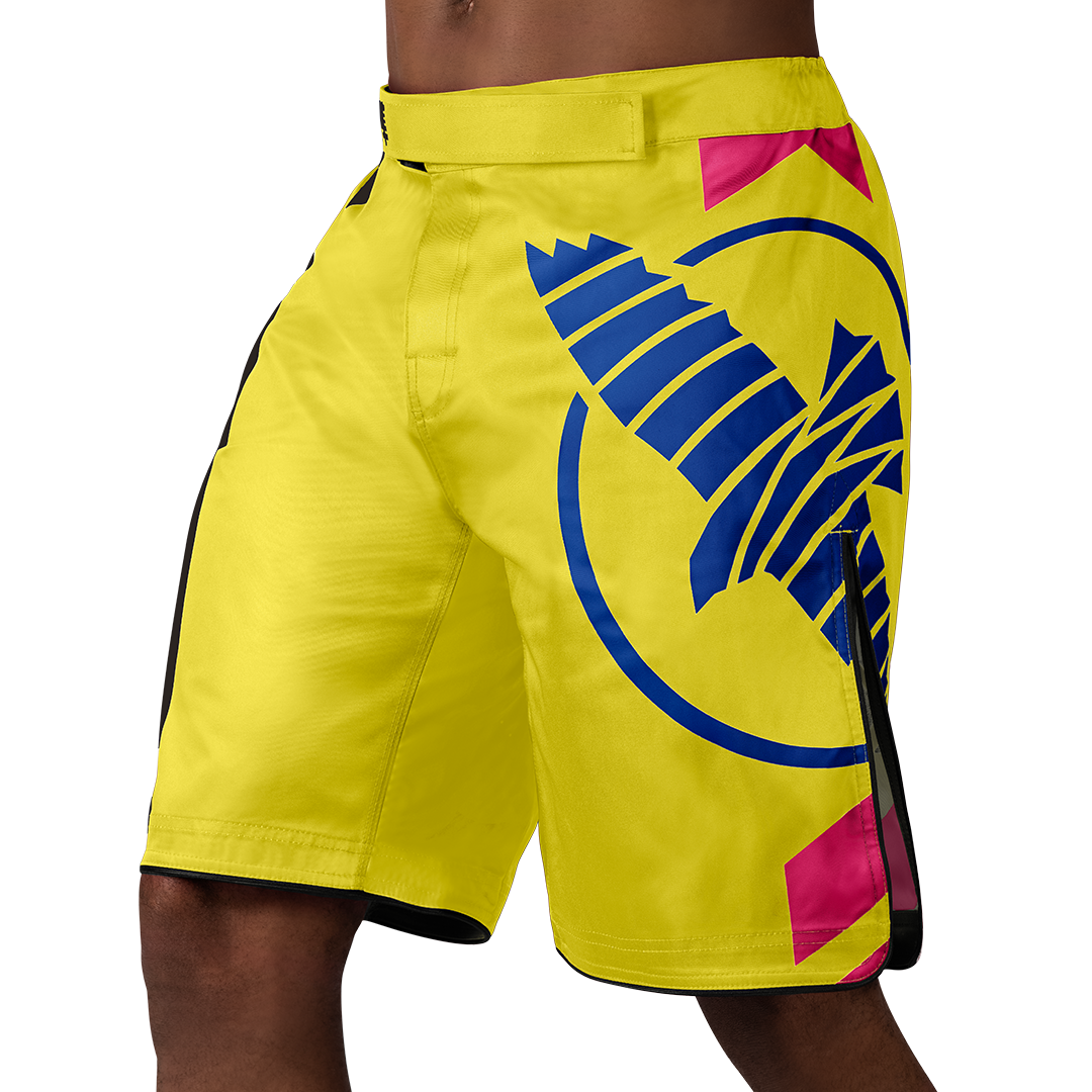 LYFT V Shaped Stage Shorts - Yellow Mサイズ LYFT V Shaped Stage Shorts - Yellow Mサイズ V Shaped Stage
