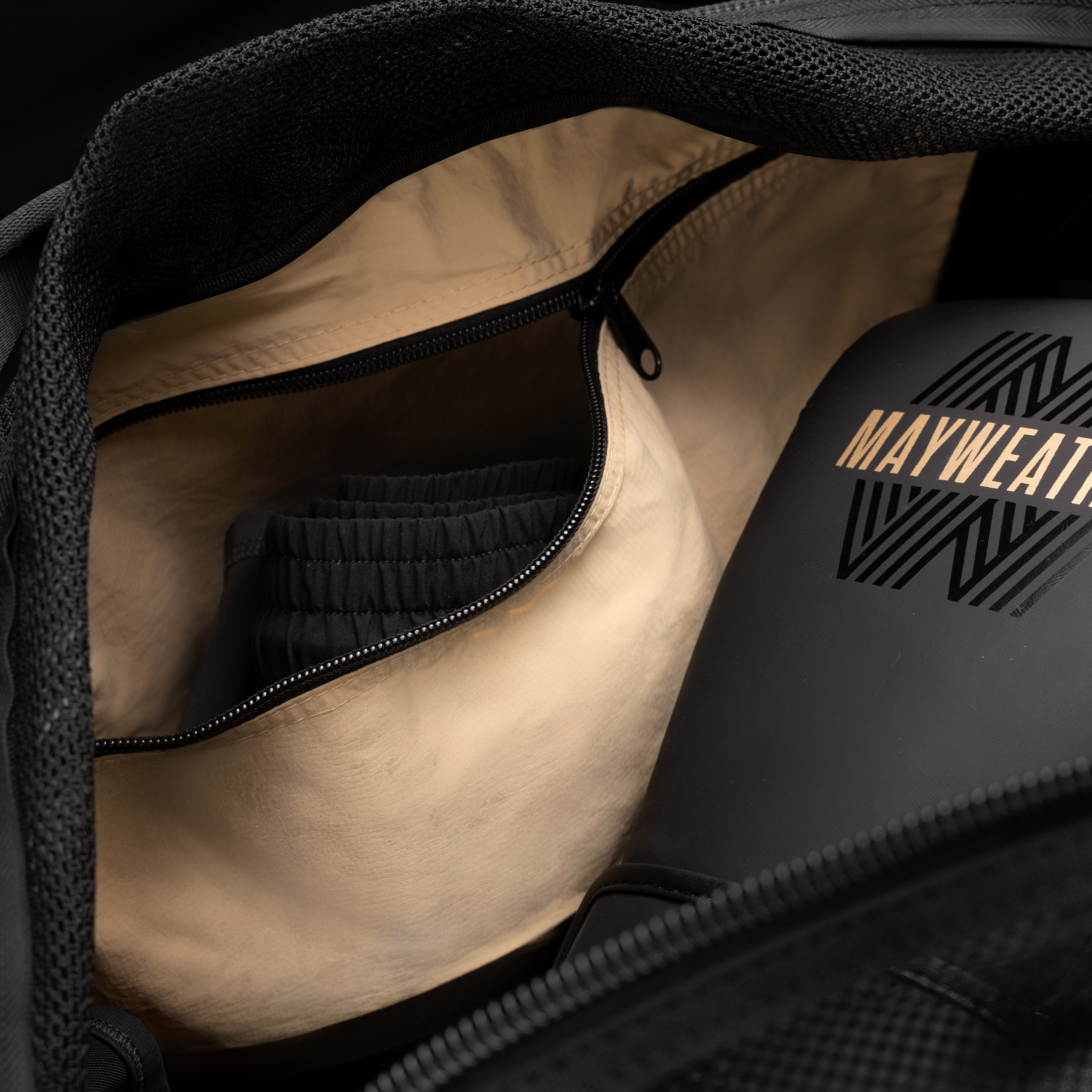 【AAKE】AIR MESH GYM BAG Mayweather_Mesh_MainImg_Fr_gra
