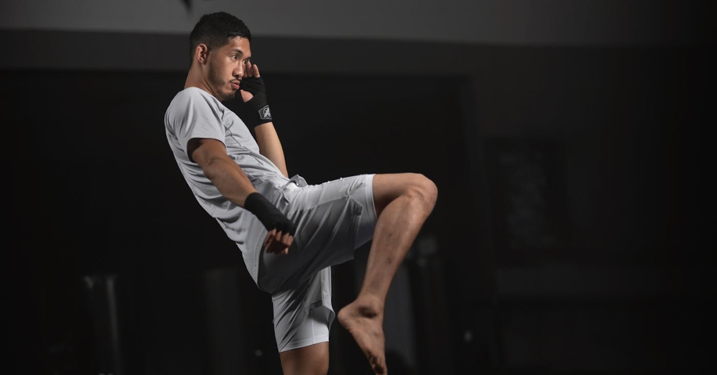 no-equipment workout plan emphasizes cardio, core, and balance for a full-body workout routine