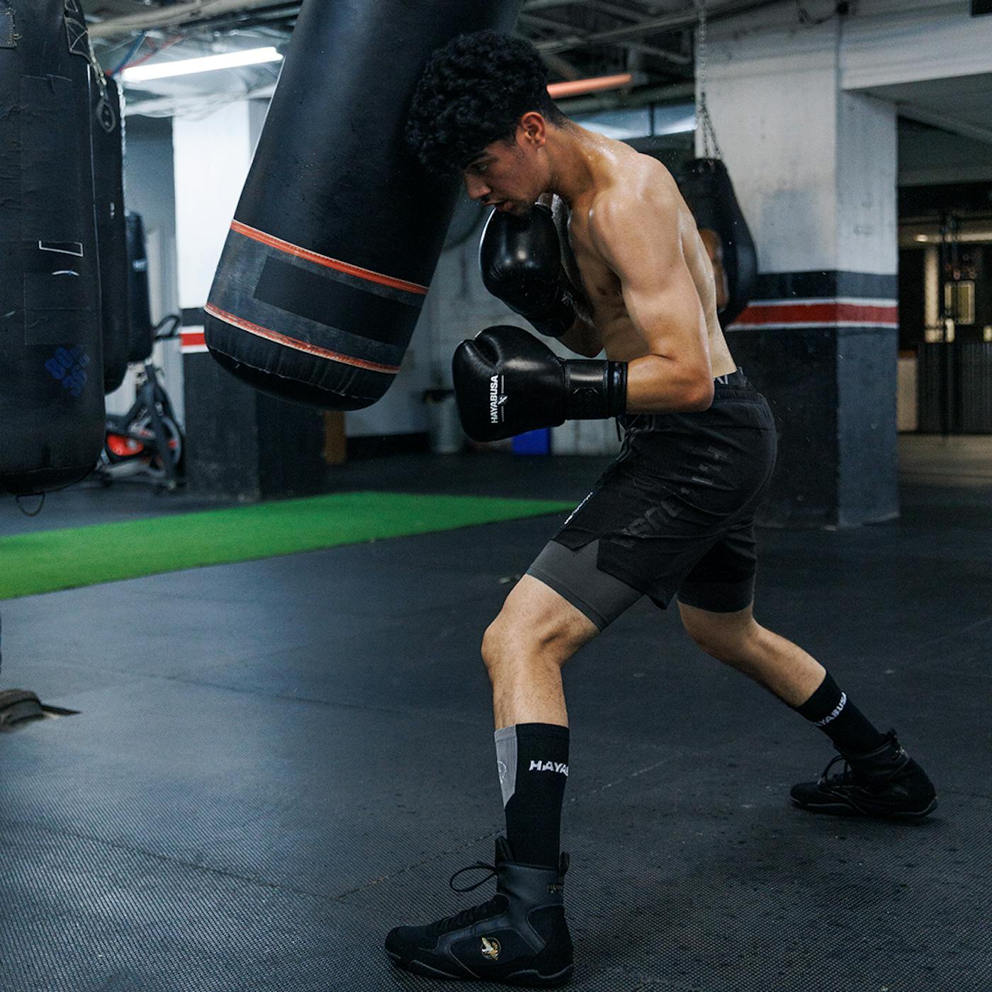 the Strength and Impact of a Heavy Bag Workout