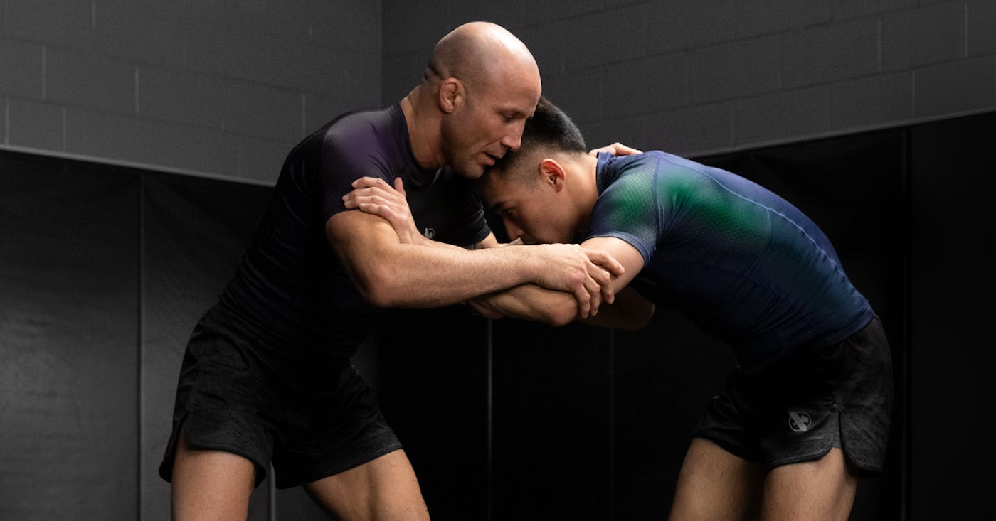 Essential MMA Gear: Short Sleeve Rash Guards for Mat Protection