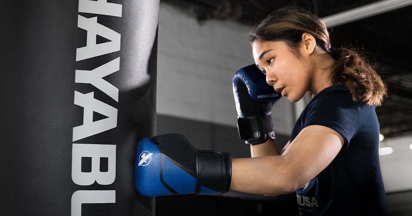 Youth Boxing Gloves Size Guide (4oz–12oz) by Age