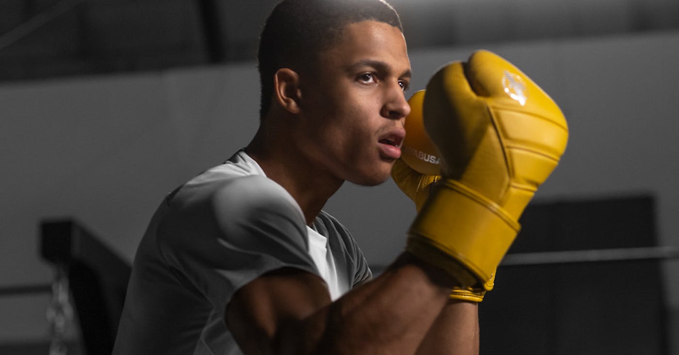 How to Choose the Right Boxing Glove Weight: Beginner’s Guide