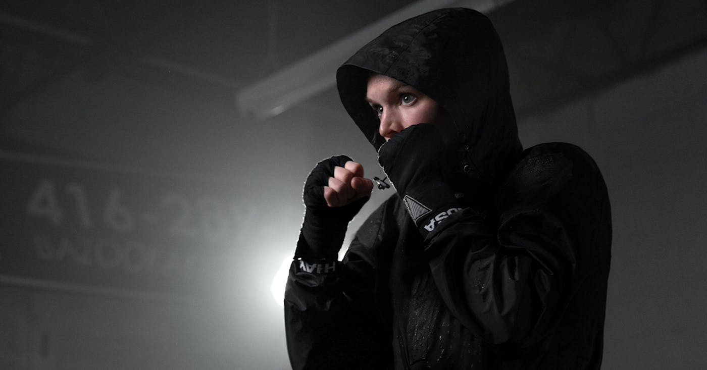 Elevate your workouts with the Hayabusa Breathable Sauna Suit for women!