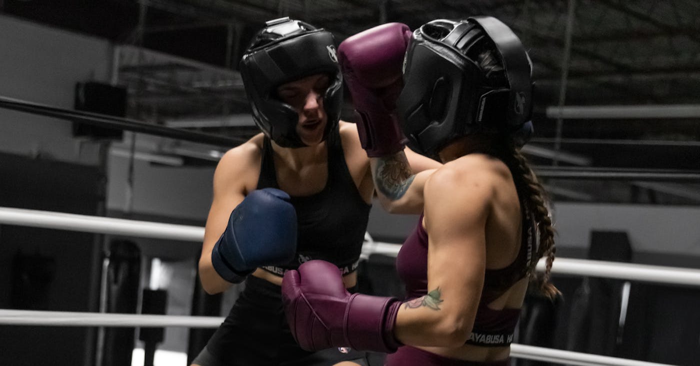 Hayabusa Combat Mouth Guard: Dual-Density Structure for Complete Protection