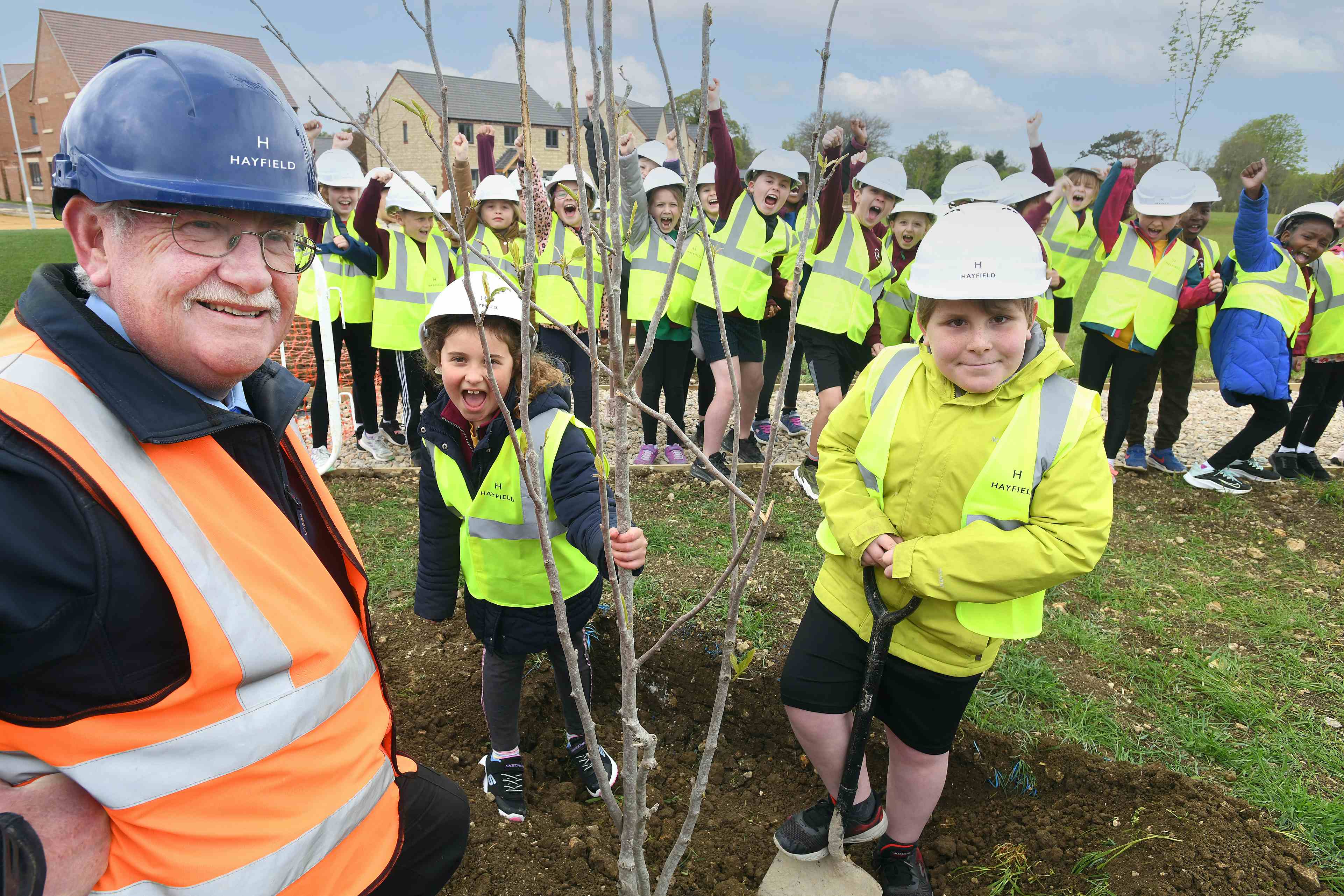 St Leonard’s CE Primary Academy Helps Hayfield Plant New Woodland in