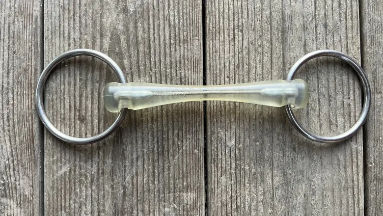 a novabit with loose rings