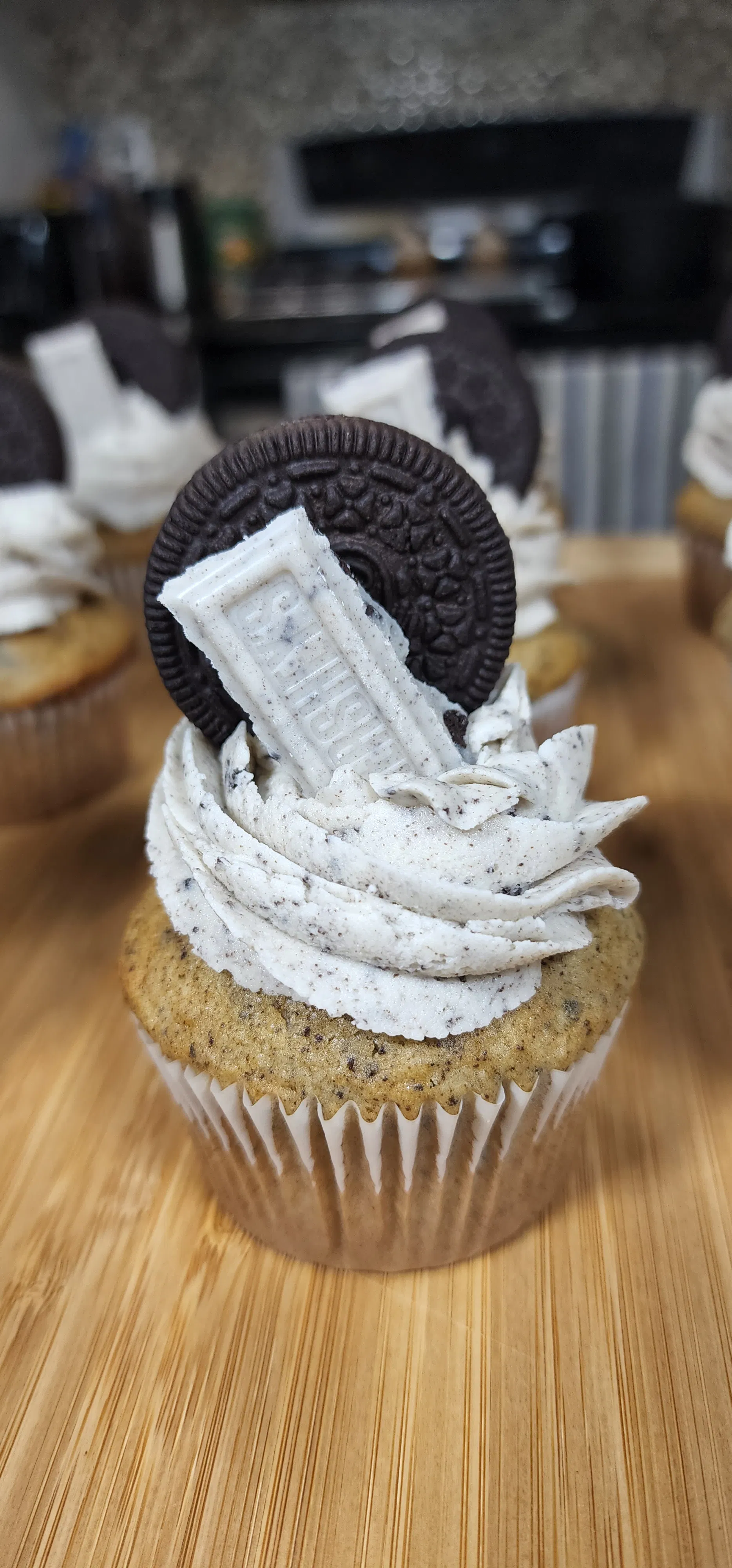 Cookies n Cream Cupcakes recipe