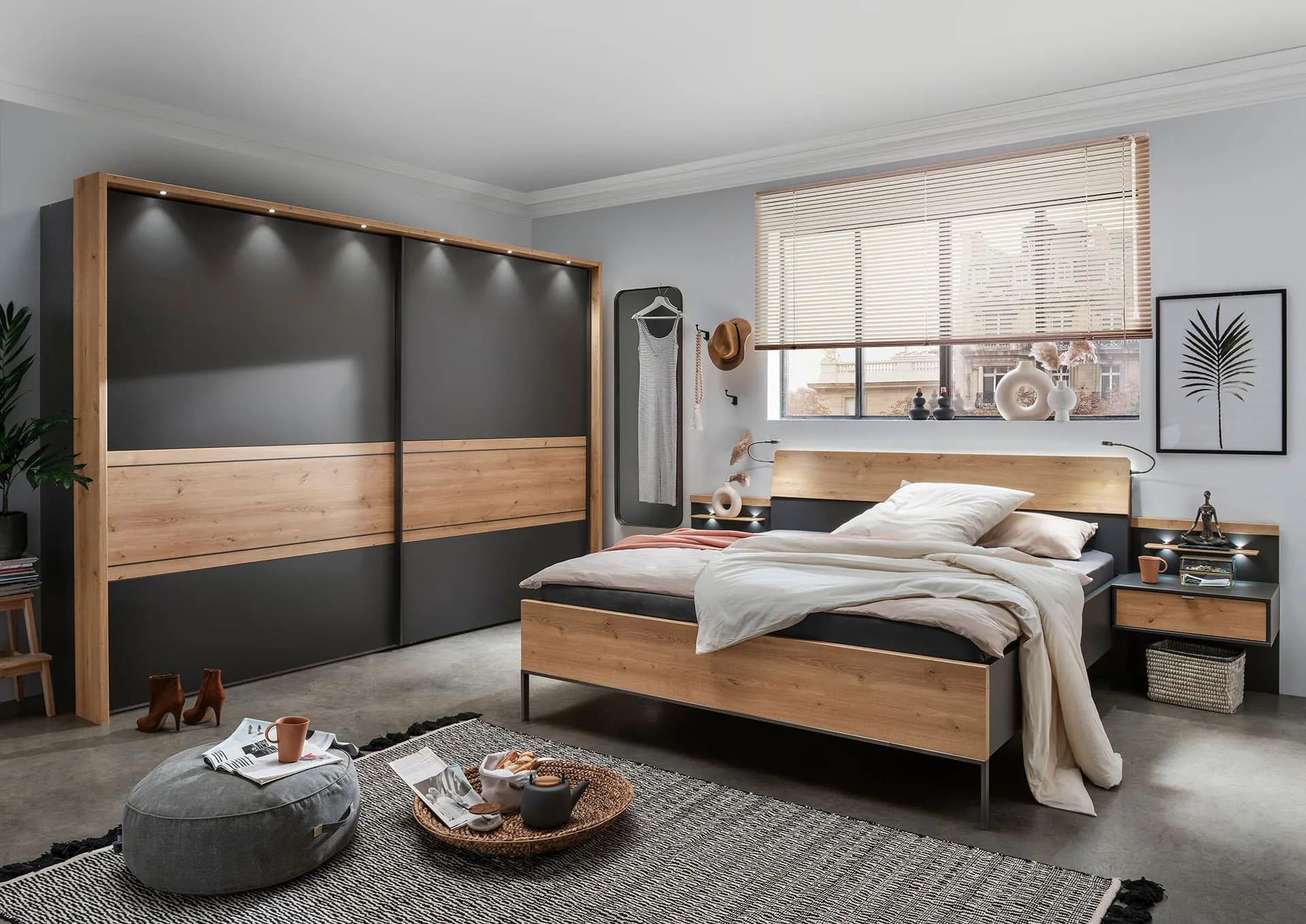 Choose a wardrobe that matches the bed