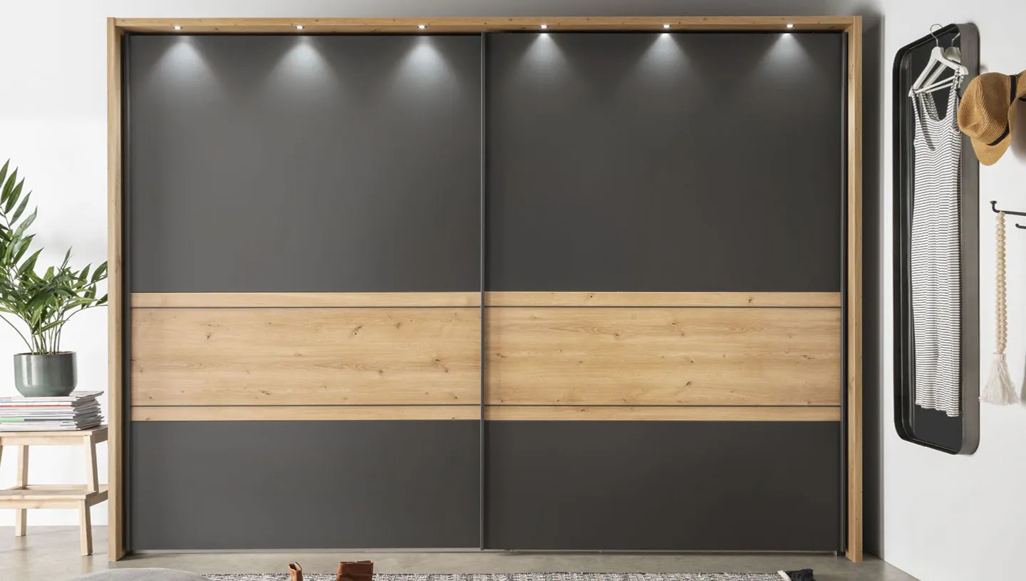 Choosing a Sliding Wardrobe