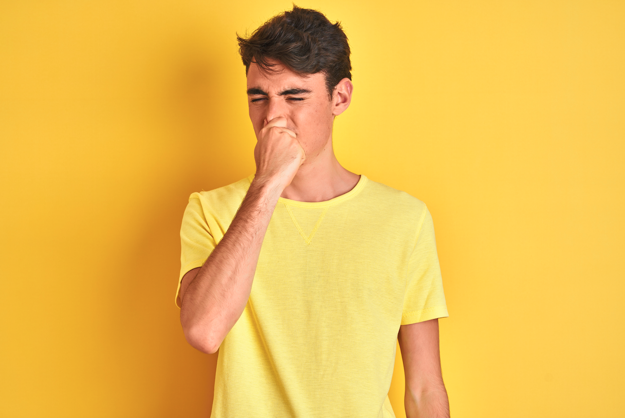 Spreekuur zweten "Hoe komt het dat het zweet van mijn puberzonen zo