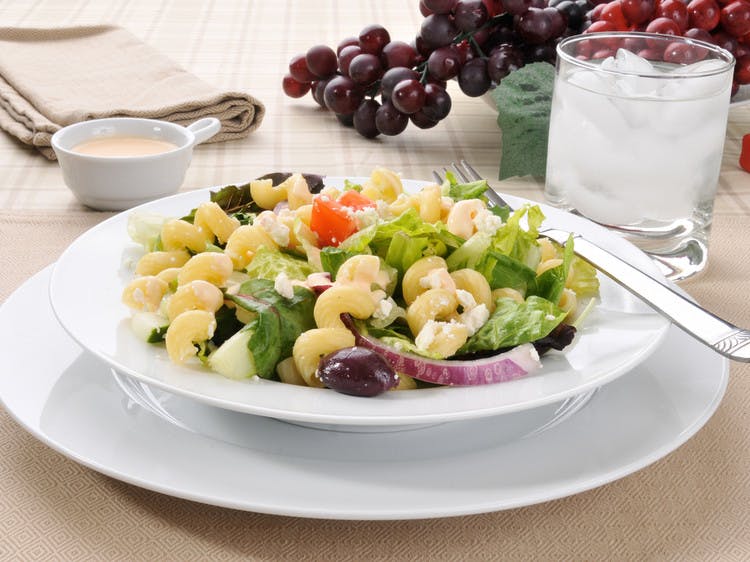 verpleegster entiteit hoe vaak Recept van de dag: pastasalade met appel, druif en pecannoten | Goed Gevoel