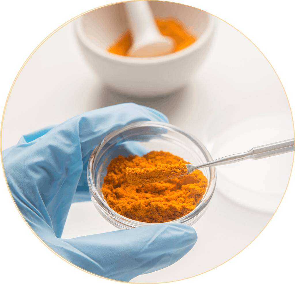 Kurkumina badana w laboratorium