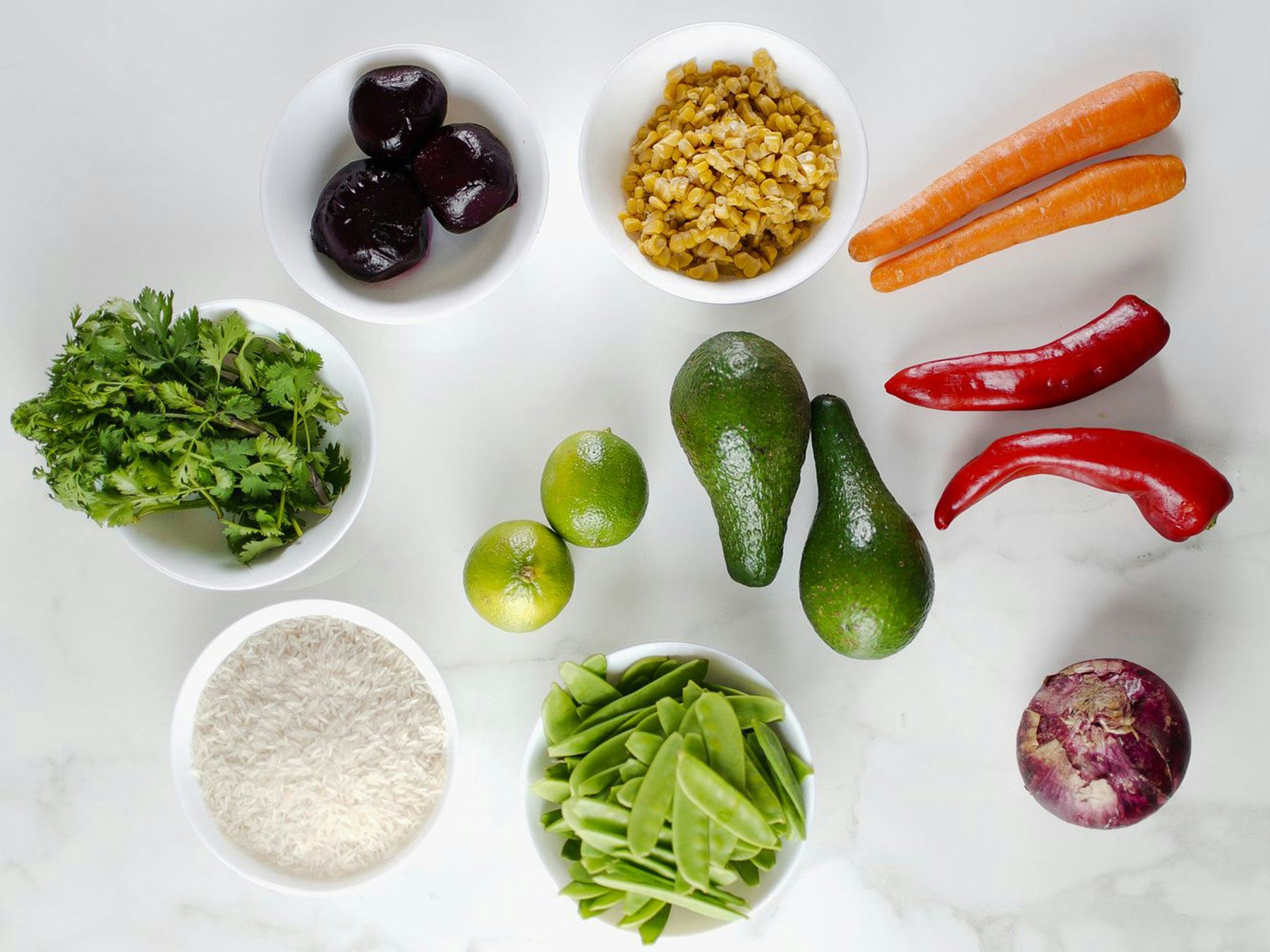 Vegan rice bowl με guacamole και snow peasibimbap