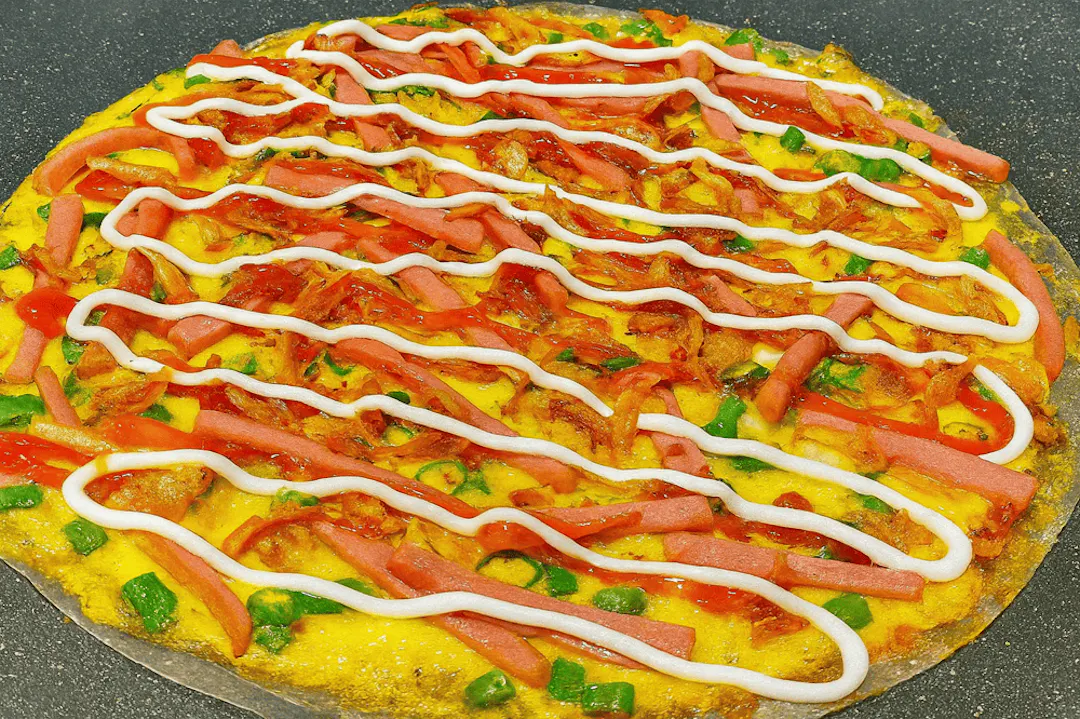 Bánh tráng gạo nướng trứng / "Pizza Việt Nam"