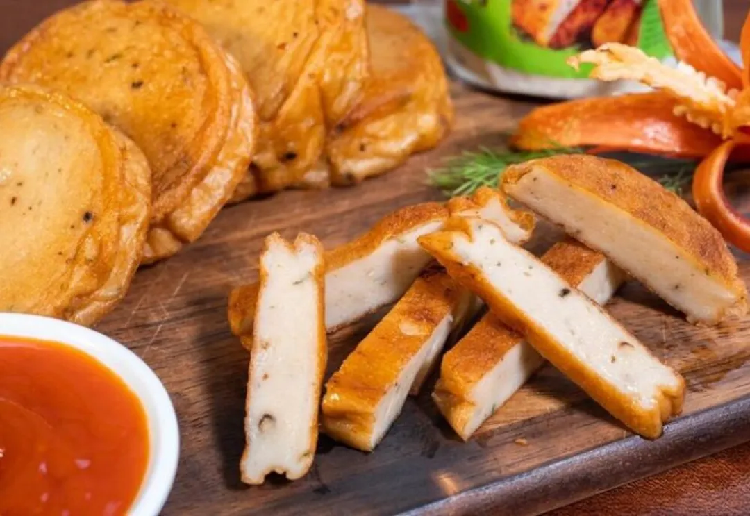 Chả cá dát mỏng đặc trưng