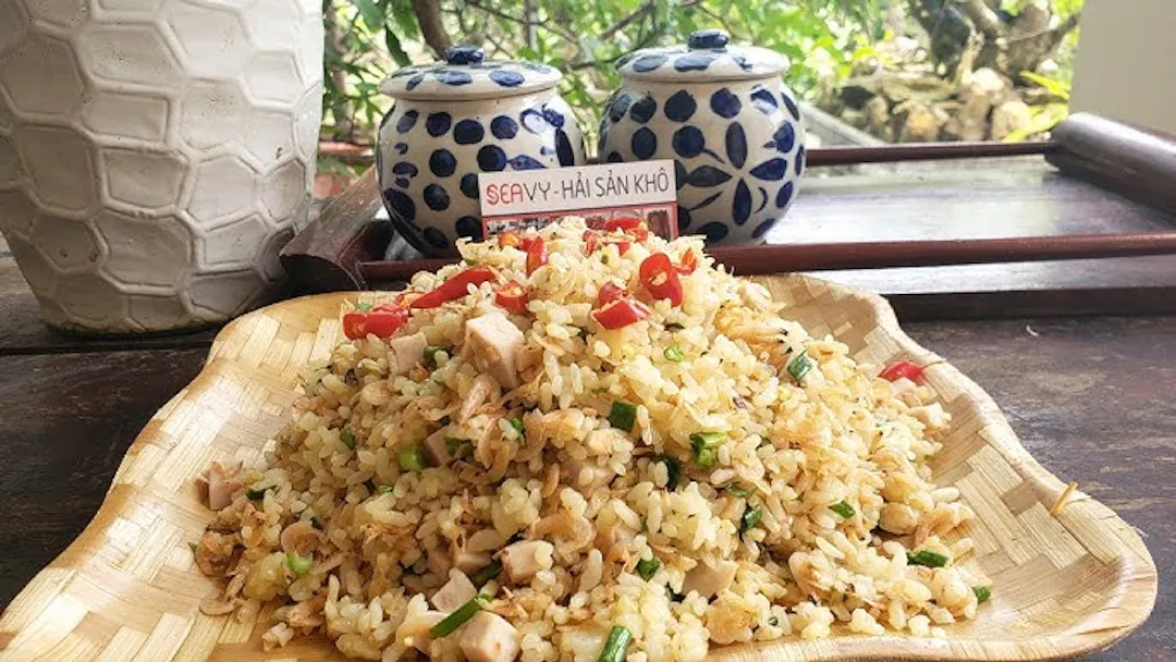 Cơm chiên ruốt khô hải sản