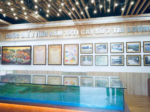Di Tích Cây Số 7 Tài Lương