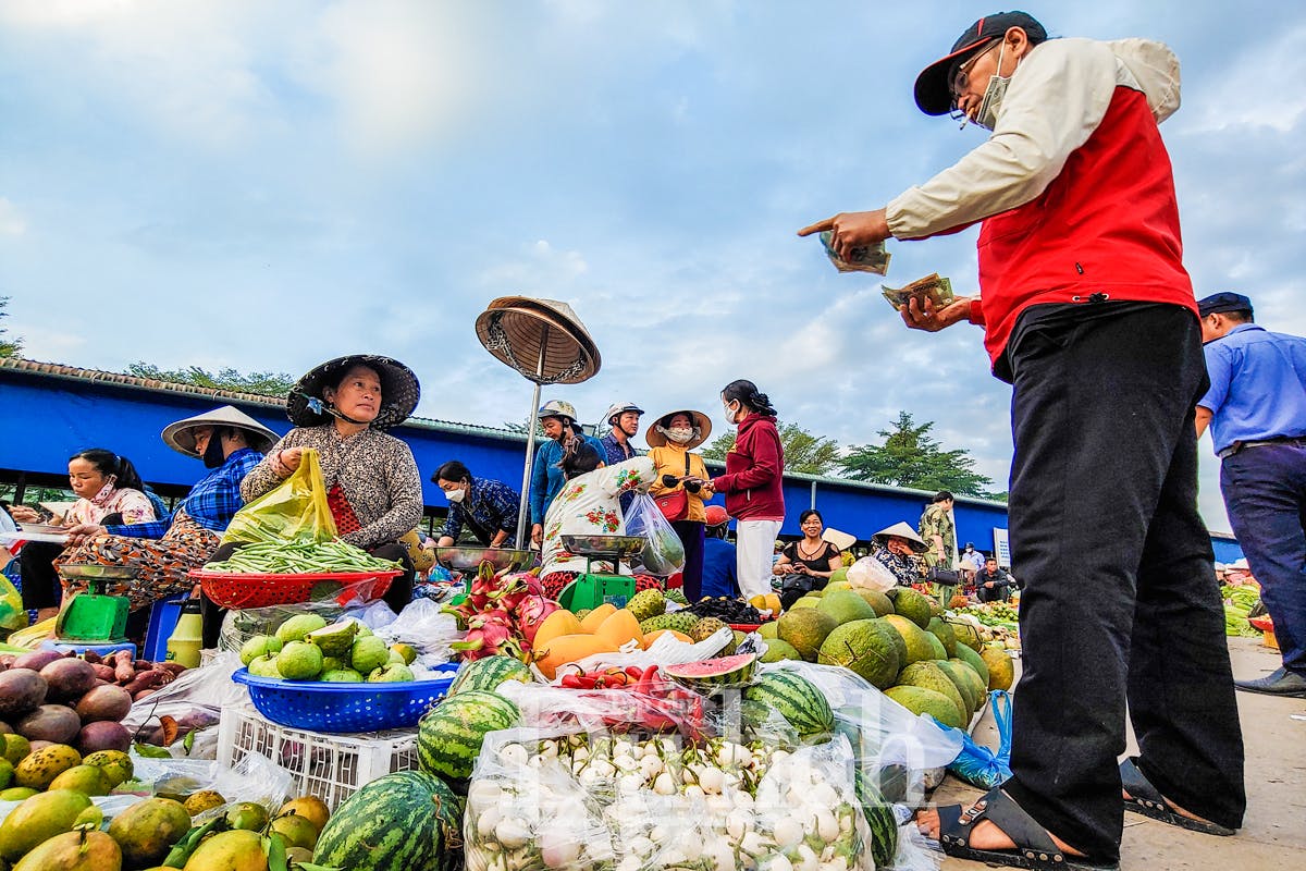 Khám Phá Chợ Quê Hoài Nhơn – Thế Giới Ẩm Thực Địa Phương