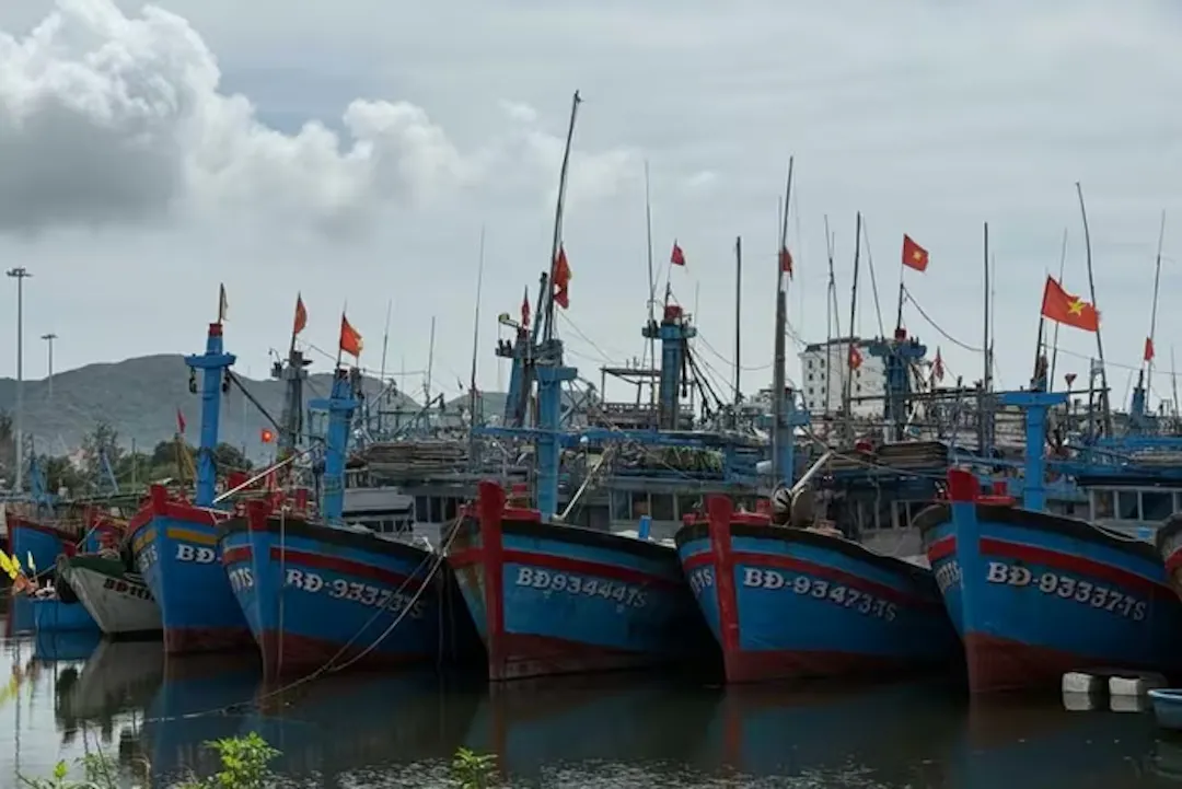Hình ảnh - Người Dân Chủ Động Phòng Chống Bão Số 13