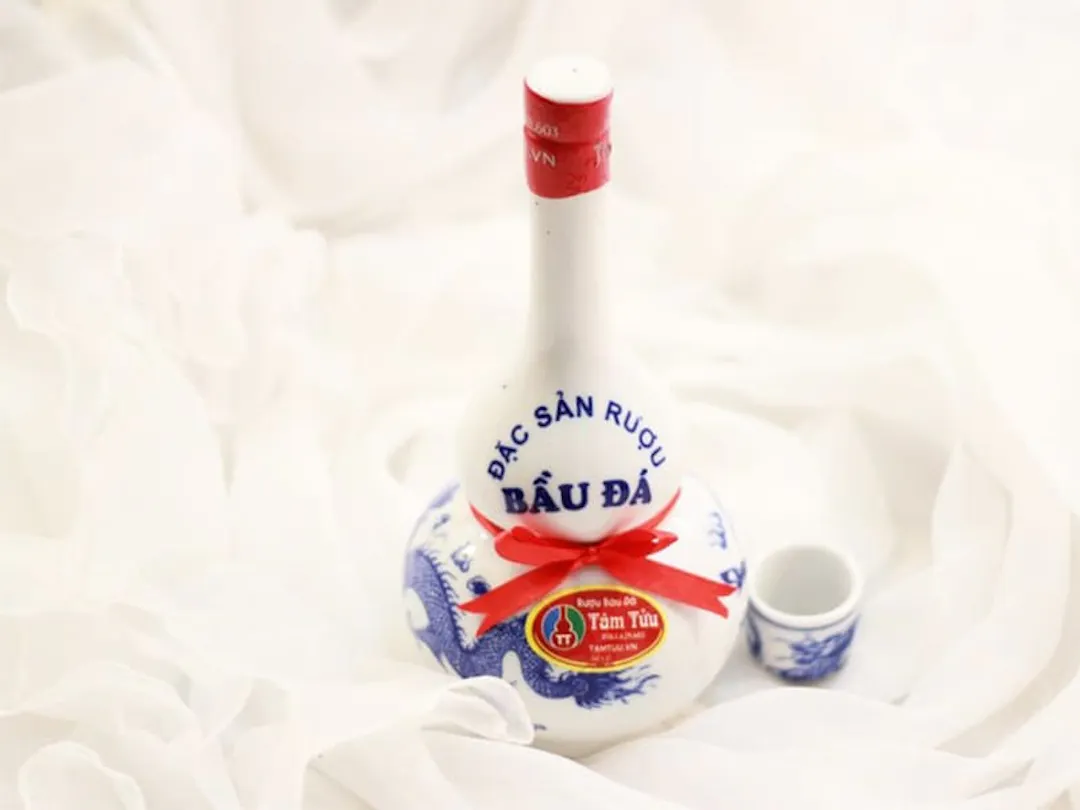 Hình ảnh - Rượu Bàu Đá