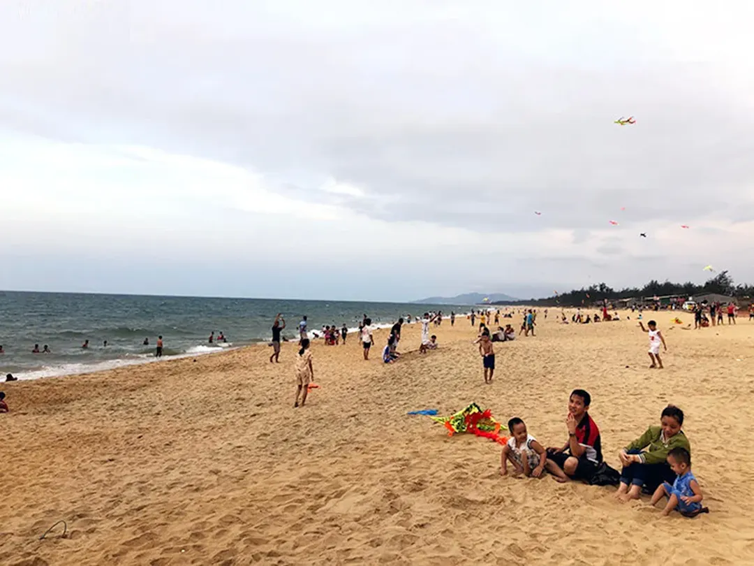 Hình ảnh - Biển Thiện Chánh (Tam Quan Bắc)