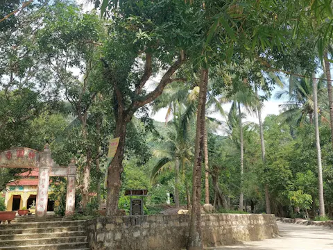 Chùa Mười Liễu Hoài Nhơn