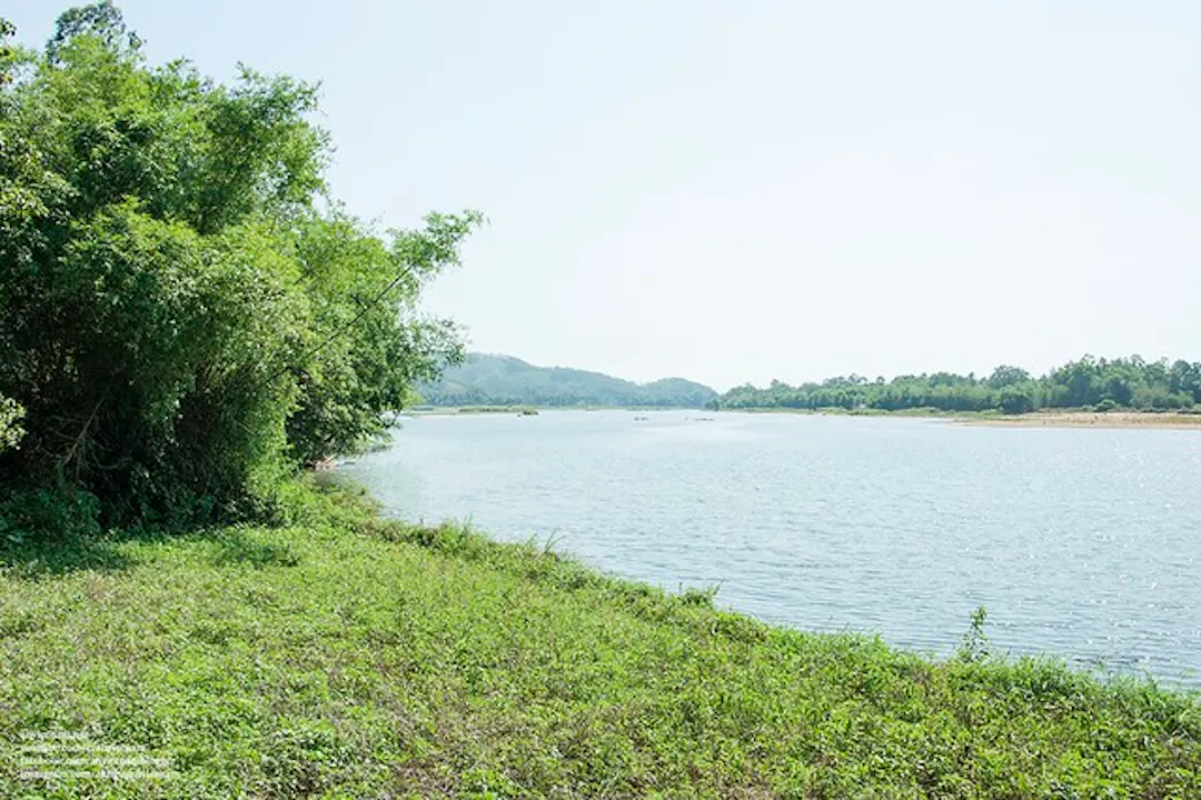 Một góc sông Lại