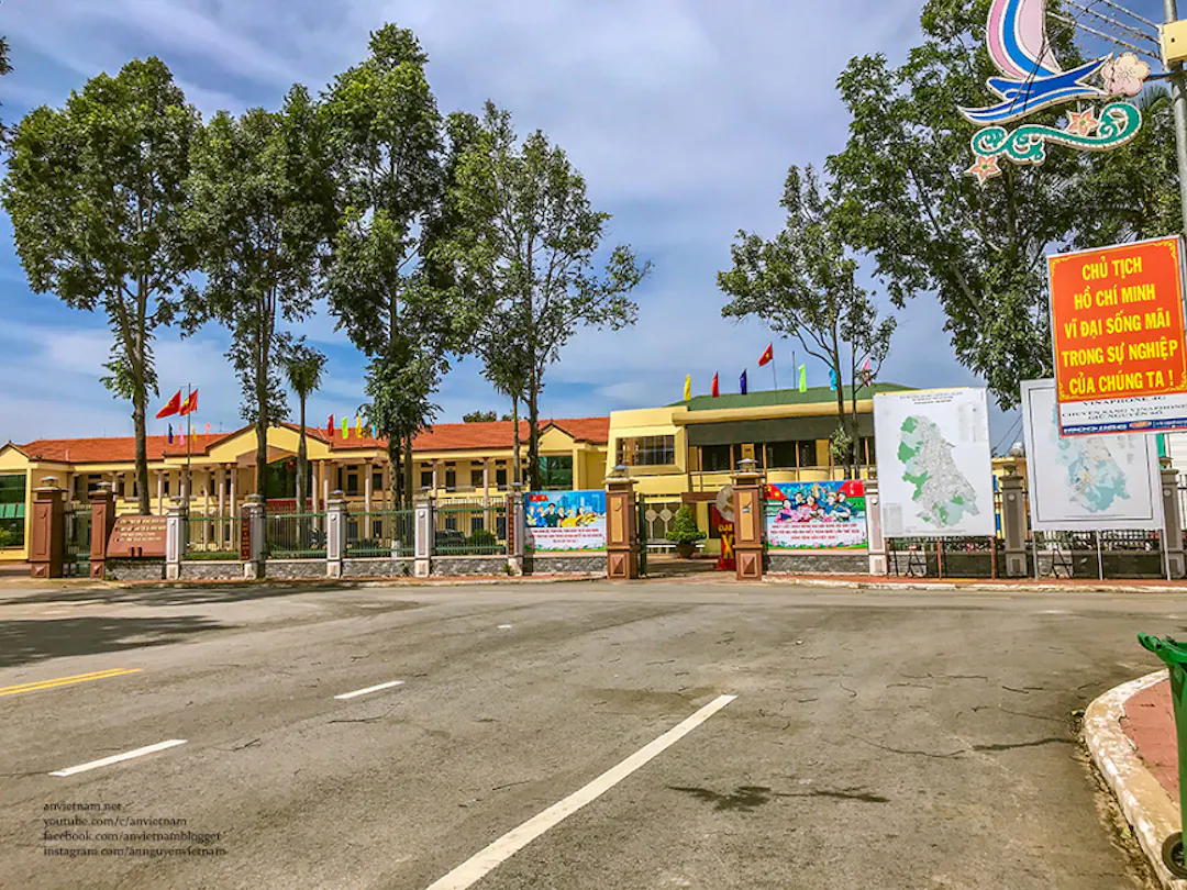 Ủy ban nhân dân thị xã Hoài Nhơn