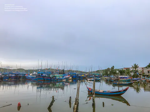 Bờ kè biển Tam Quan - Điểm check-in ngắm hoàng hôn cực phẩm ở Hoài Nhơn