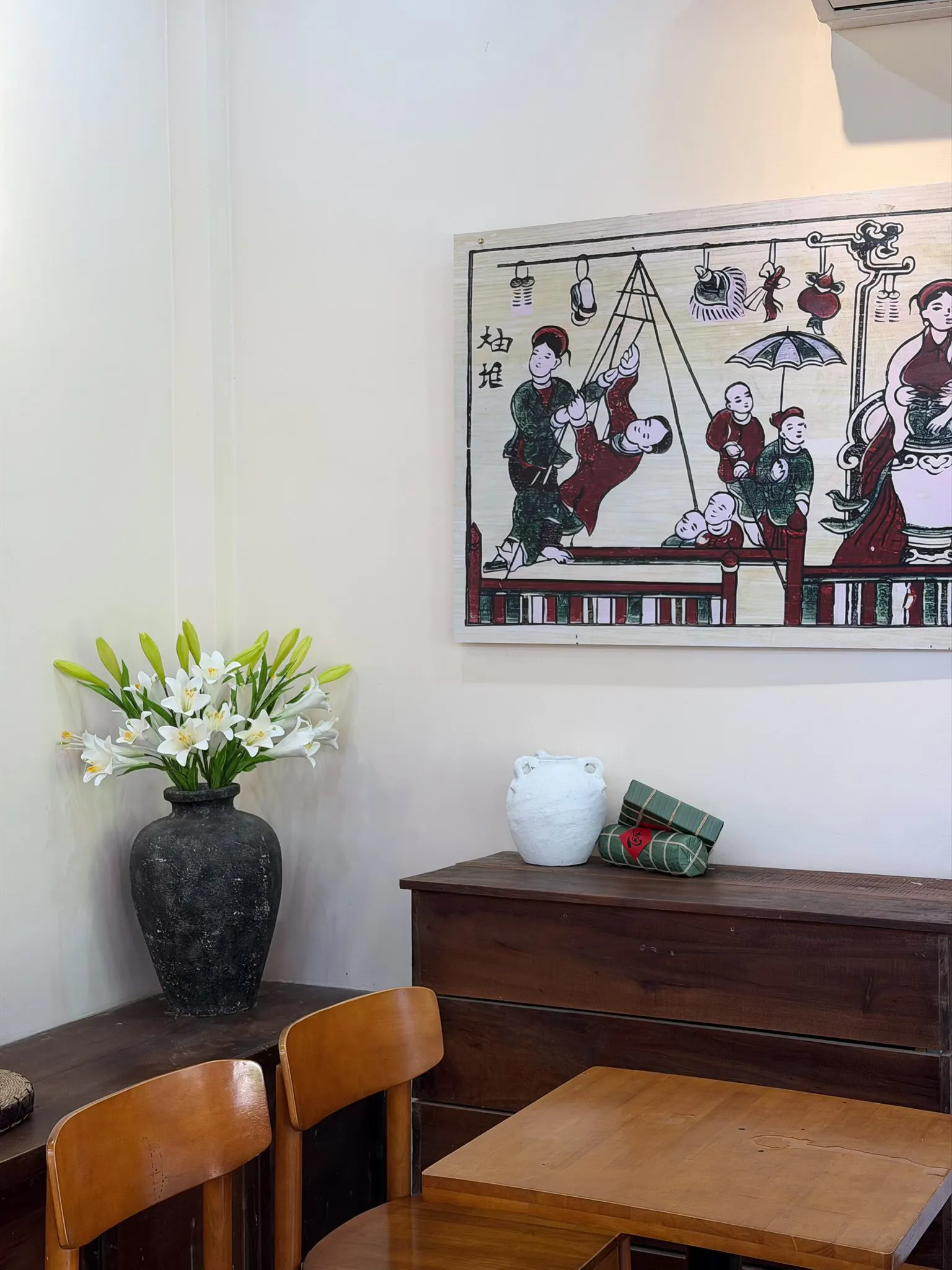 Nội thất xưa cũ